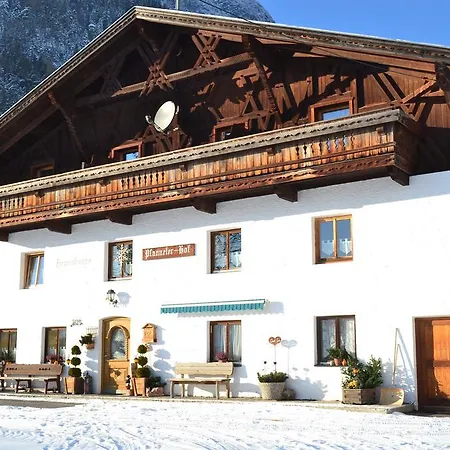Pfannelerhof Appartamento Leutasch