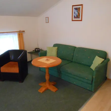 Pfannelerhof لوتاش