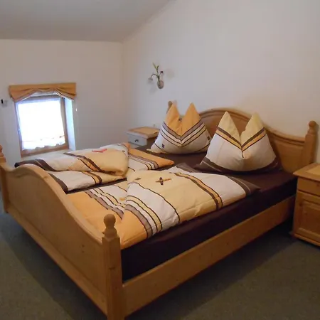 Pfannelerhof Apartament Leutasch